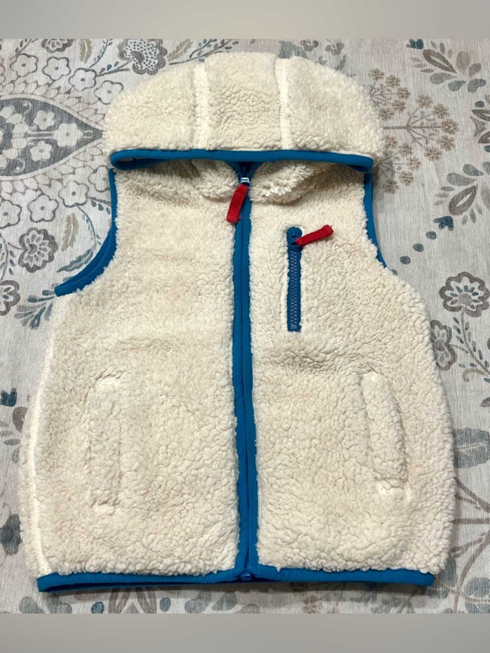 Mini BODEN Toddler Girl’s Hooded Sherpa Vest Floral Print Size 4-5